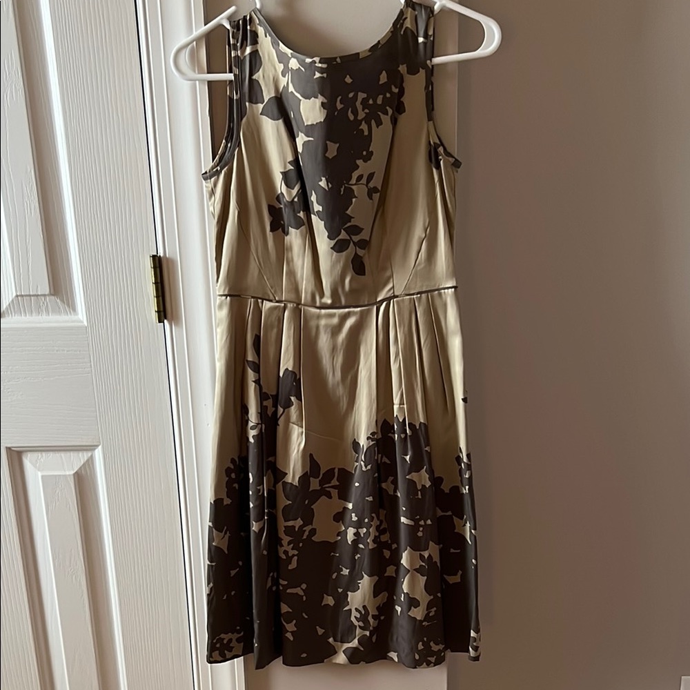 Banana Republic, Size 0, Floral Sleeveless Dress - Beige and Brown